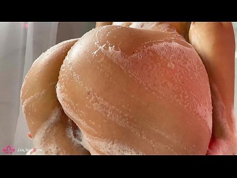❤️ Brunette Masturbates obo pẹlu Vibrator to Intense Orgasm ni Shower ️❌ si wa ☑